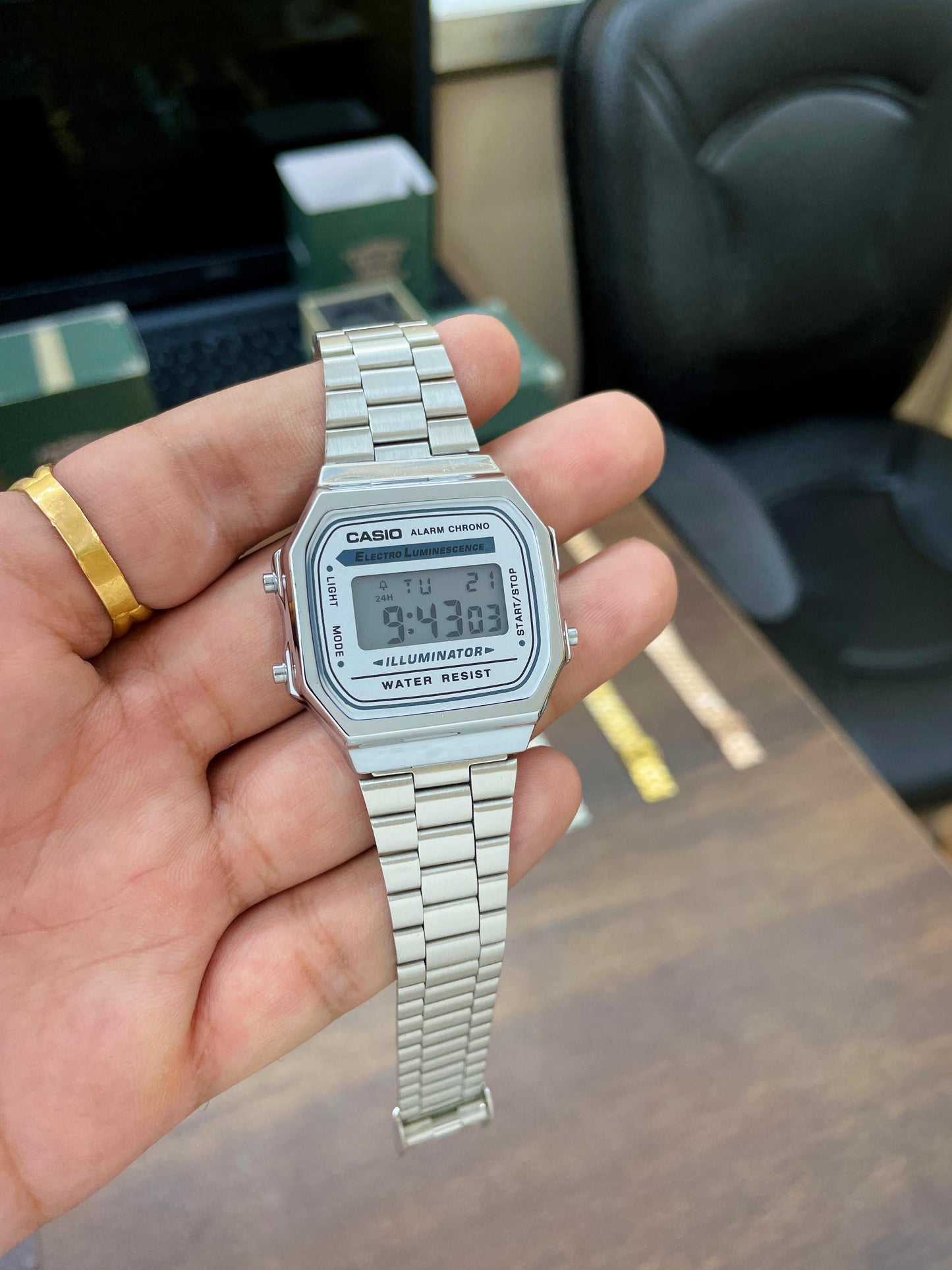 Casio vintage Unisex Collection